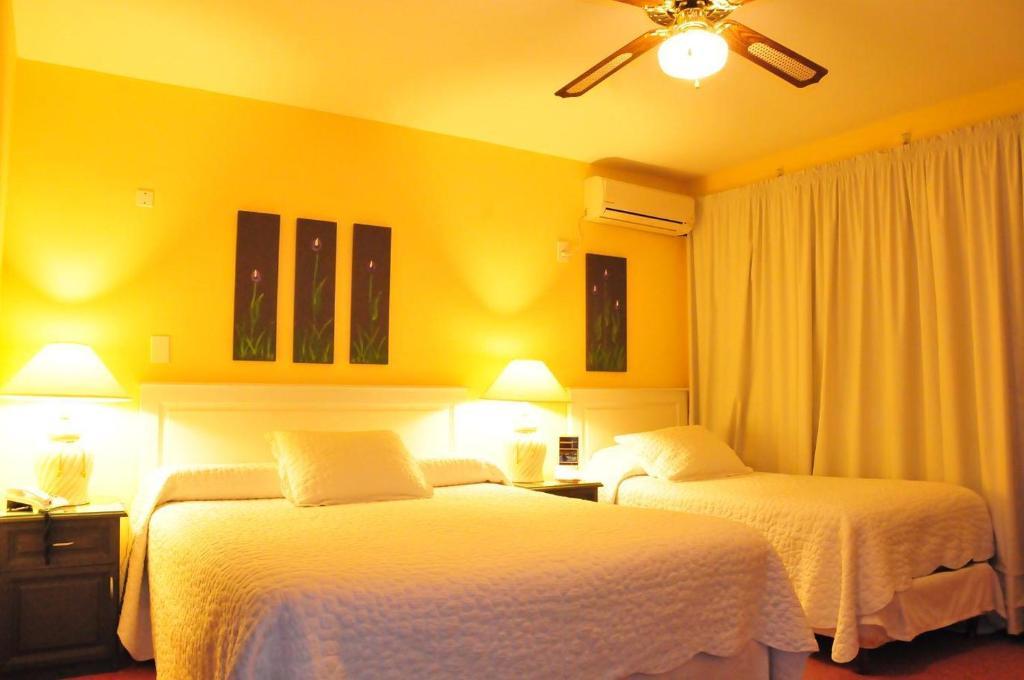 Hotel Urbano 카르멜로 객실 사진